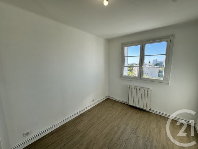 Appartement T3 &agrave; louer - 3 pi&egrave;ces - 64,80 m2 - Marseille - 13012 - PROVENCE-ALPES-COTE-D-AZUR