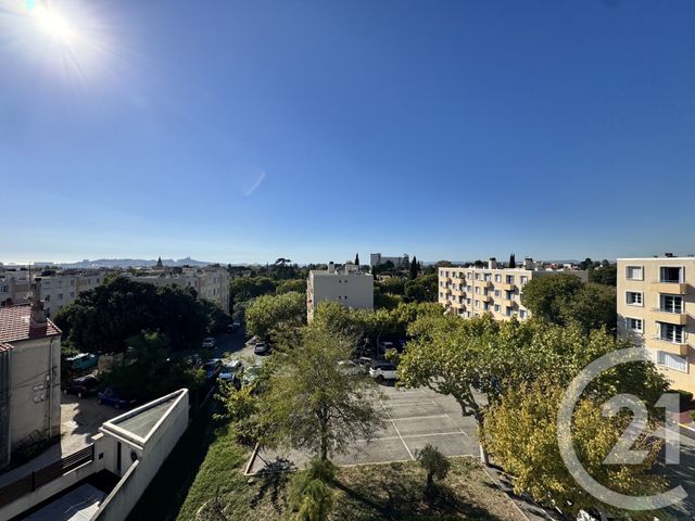 Appartement T3 &agrave; louer - 3 pi&egrave;ces - 64,80 m2 - Marseille - 13012 - PROVENCE-ALPES-COTE-D-AZUR