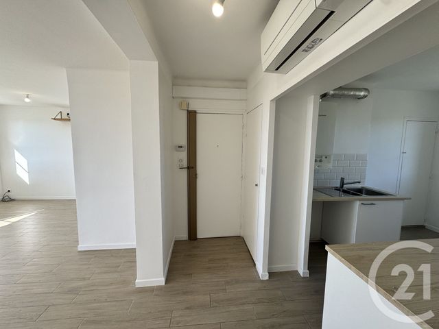 Appartement T3 &agrave; louer - 3 pi&egrave;ces - 64,80 m2 - Marseille - 13012 - PROVENCE-ALPES-COTE-D-AZUR
