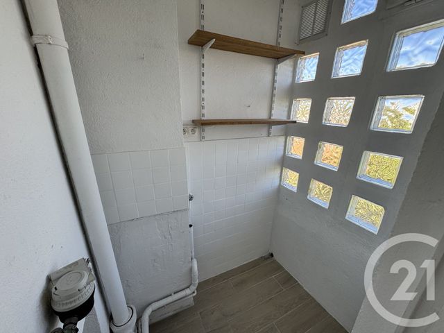 Appartement T3 &agrave; louer - 3 pi&egrave;ces - 64,80 m2 - Marseille - 13012 - PROVENCE-ALPES-COTE-D-AZUR