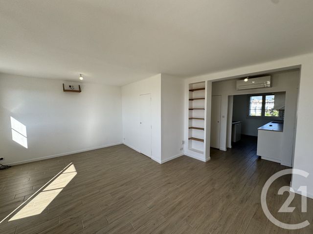 Appartement T3 &agrave; louer - 3 pi&egrave;ces - 64,80 m2 - Marseille - 13012 - PROVENCE-ALPES-COTE-D-AZUR