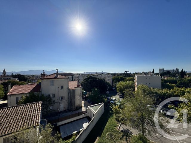 Appartement T3 &agrave; louer - 3 pi&egrave;ces - 64,80 m2 - Marseille - 13012 - PROVENCE-ALPES-COTE-D-AZUR