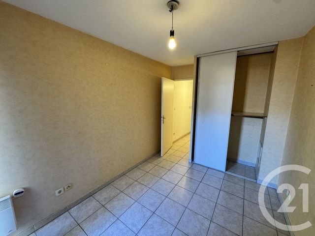 Appartement T2 &agrave; louer - 2 pi&egrave;ces - 53,80 m2 - Marseille - 13006 - PROVENCE-ALPES-COTE-D-AZUR