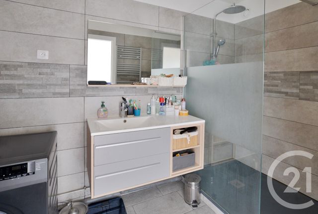 Appartement F3 à vendre - 3 pièces - 66 m2 - Montgeron - 91 - ILE-DE-FRANCE