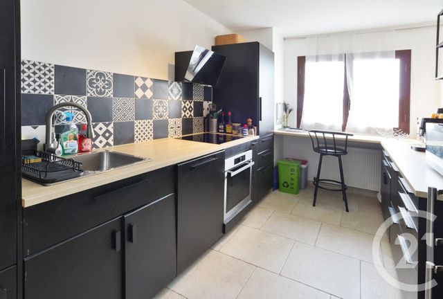 Appartement F3 à vendre - 3 pièces - 66 m2 - Montgeron - 91 - ILE-DE-FRANCE