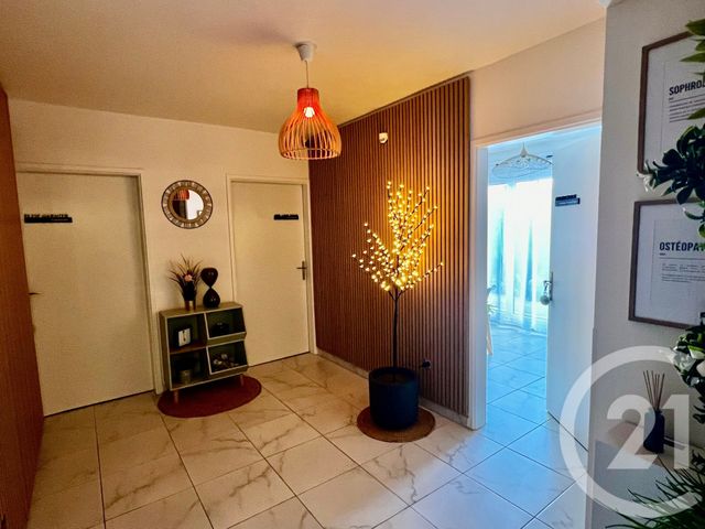 Appartement Local &agrave; louer - 1 pi&egrave;ce - 9,12 m2 - Montgeron - 91 - ILE-DE-FRANCE