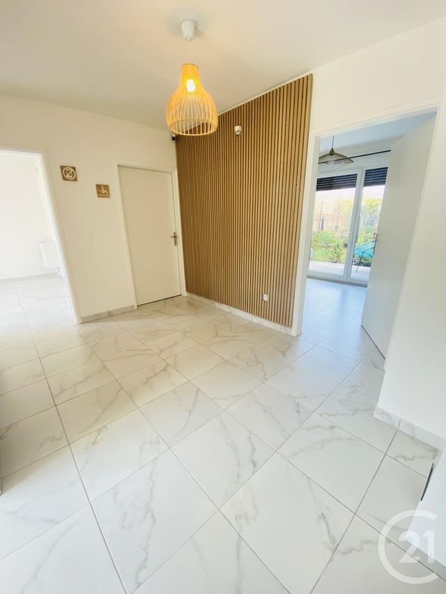 Appartement Local à louer - 1 pièce - 9,12 m2 - Montgeron - 91 - ILE-DE-FRANCE