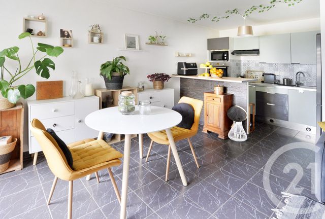 Appartement F2 à vendre - 2 pièces - 43,82 m2 - Vigneux Sur Seine - 91 - ILE-DE-FRANCE