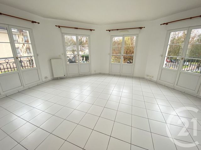 Appartement F3 à louer - 3 pièces - 74,77 m2 - Yerres - 91 - ILE-DE-FRANCE