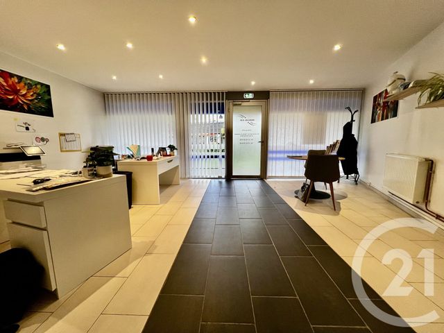 Appartement Local à vendre - 1 pièce - 39,78 m2 - Yerres - 91 - ILE-DE-FRANCE