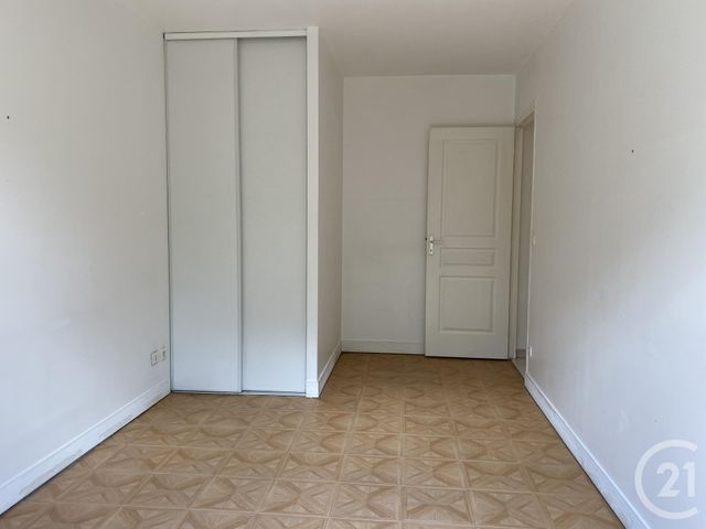 Appartement F2 &agrave; louer - 2 pi&egrave;ces - 47,61 m2 - Brunoy - 91 - ILE-DE-FRANCE