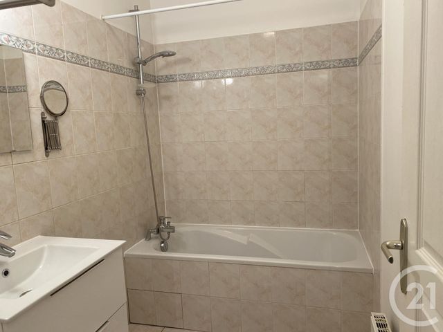 Appartement F2 &agrave; louer - 2 pi&egrave;ces - 47,61 m2 - Brunoy - 91 - ILE-DE-FRANCE