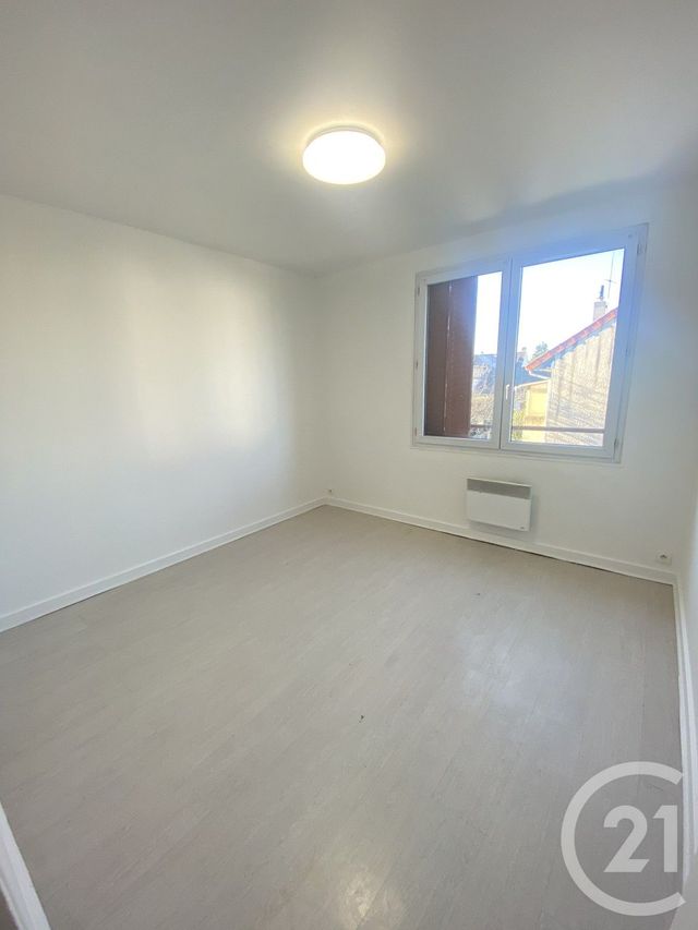 Appartement F3 &agrave; louer - 3 pi&egrave;ces - 66,24 m2 - Villeneuve Le Roi - 94 - ILE-DE-FRANCE