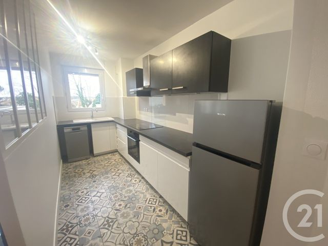 Appartement F2 &agrave; louer - 2 pi&egrave;ces - 53,39 m2 - Montgeron - 91 - ILE-DE-FRANCE