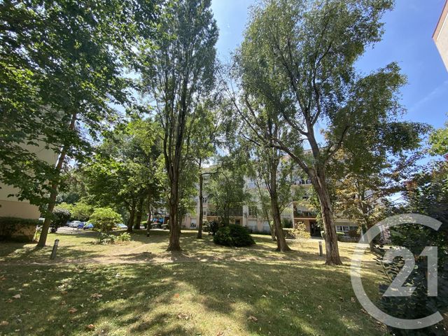 Appartement F3 &agrave; louer - 3 pi&egrave;ces - 59,73 m2 - Yerres - 91 - ILE-DE-FRANCE