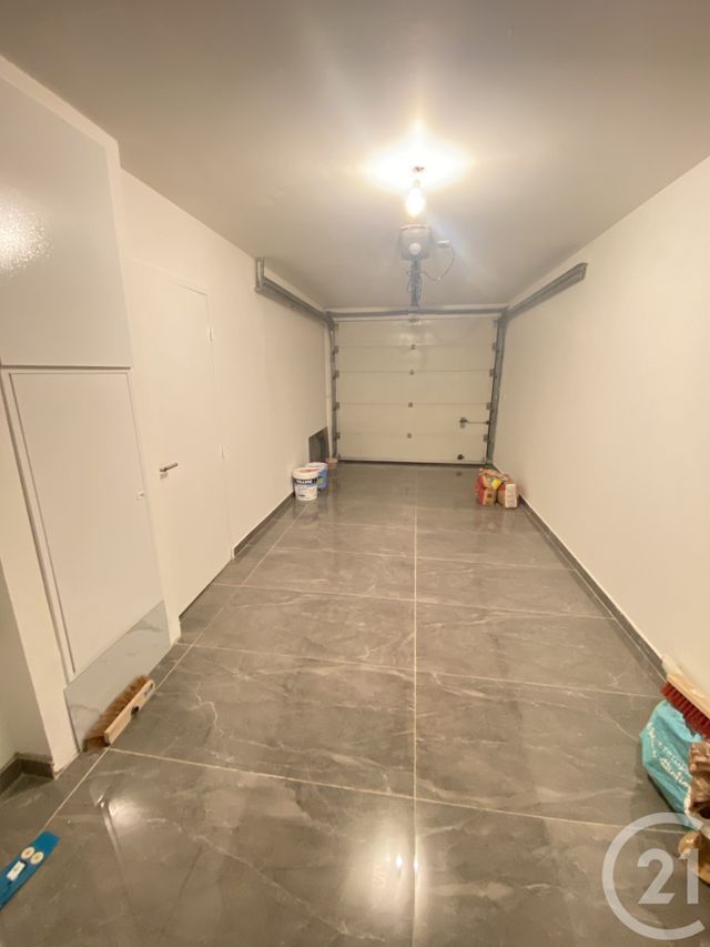 Maison &agrave; louer - 4 pi&egrave;ces - 118,10 m2 - Crosne - 91 - ILE-DE-FRANCE