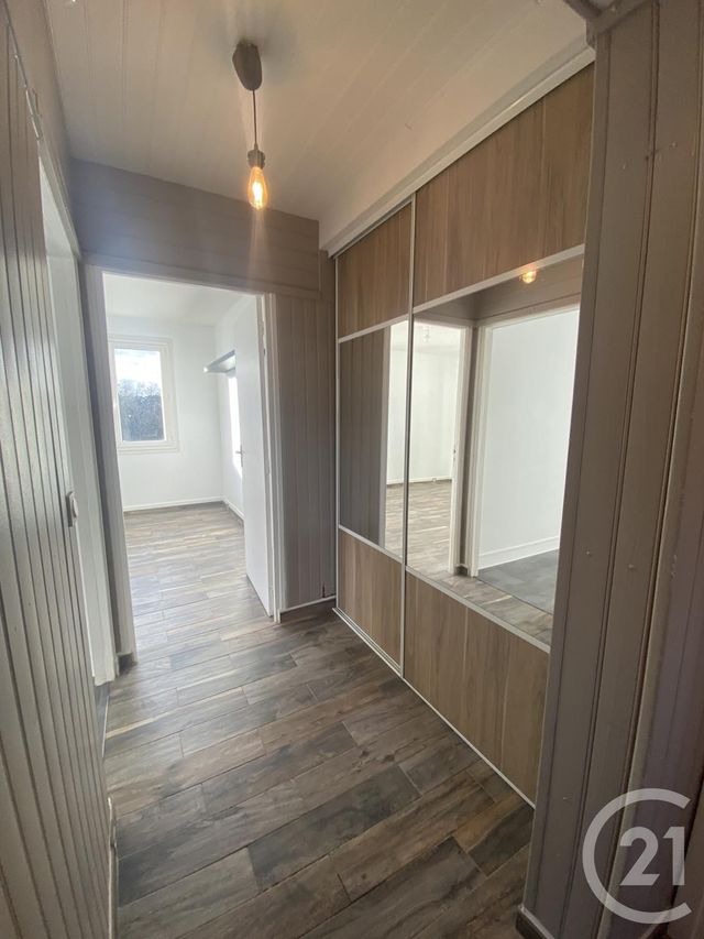 Appartement F2 &agrave; louer - 2 pi&egrave;ces - 44,77 m2 - Brunoy - 91 - ILE-DE-FRANCE