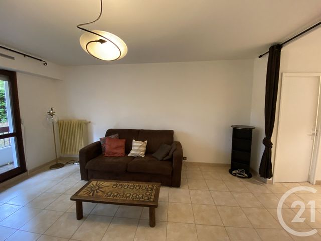 Appartement F3 &agrave; louer - 3 pi&egrave;ces - 72,83 m2 - Yerres - 91 - ILE-DE-FRANCE