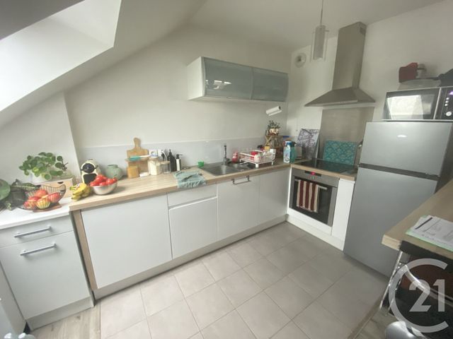 Appartement F2 &agrave; louer - 2 pi&egrave;ces - 44,82 m2 - St Pierre Du Perray - 91 - ILE-DE-FRANCE