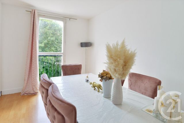 Appartement F4 &agrave; vendre - 4 pi&egrave;ces - 69 m2 - Crosne - 91 - ILE-DE-FRANCE