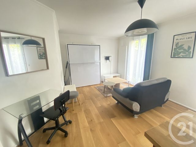 Appartement F1 &agrave; louer - 1 pi&egrave;ce - 27,69 m2 - Yerres - 91 - ILE-DE-FRANCE