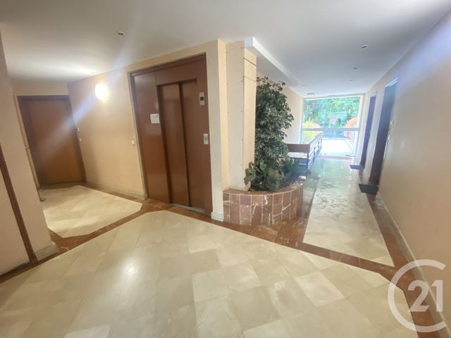 Appartement F1 &agrave; louer - 1 pi&egrave;ce - 27,69 m2 - Yerres - 91 - ILE-DE-FRANCE