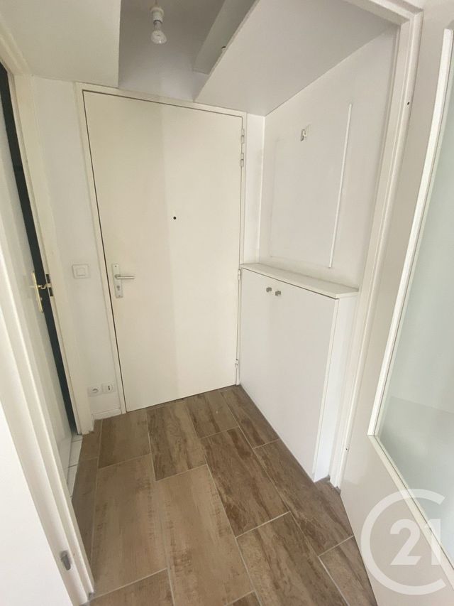 Appartement F1 &agrave; louer - 1 pi&egrave;ce - 22,27 m2 - Montgeron - 91 - ILE-DE-FRANCE
