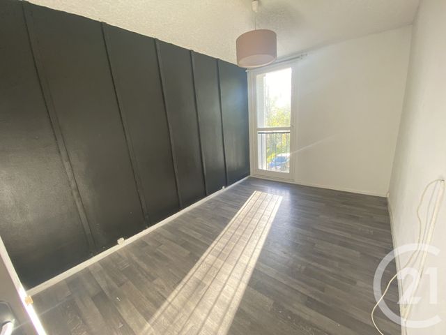 Appartement F3 &agrave; louer - 3 pi&egrave;ces - 57,02 m2 - Crosne - 91 - ILE-DE-FRANCE