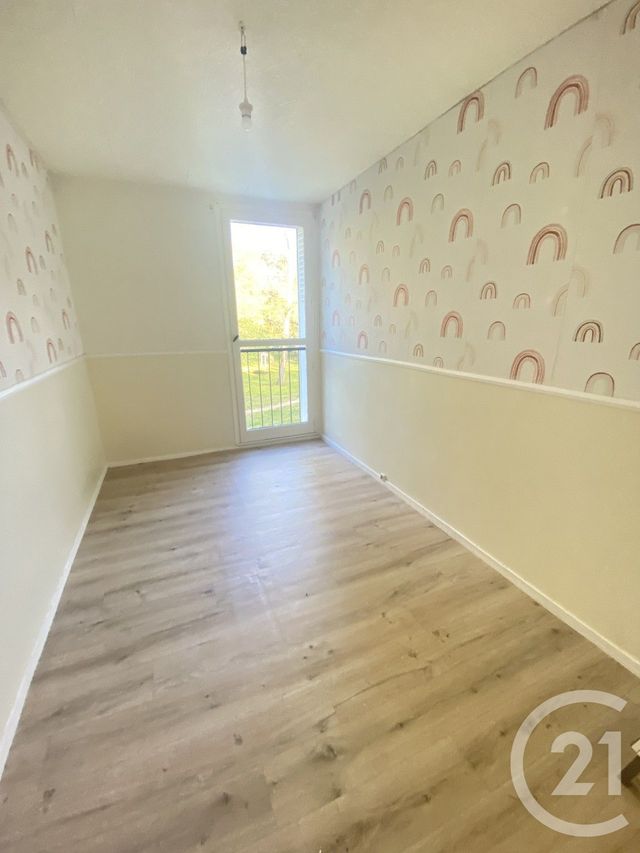 Appartement F3 &agrave; louer - 3 pi&egrave;ces - 57,02 m2 - Crosne - 91 - ILE-DE-FRANCE