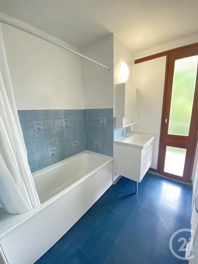 Appartement F3 &agrave; louer - 3 pi&egrave;ces - 63,58 m2 - Yerres - 91 - ILE-DE-FRANCE