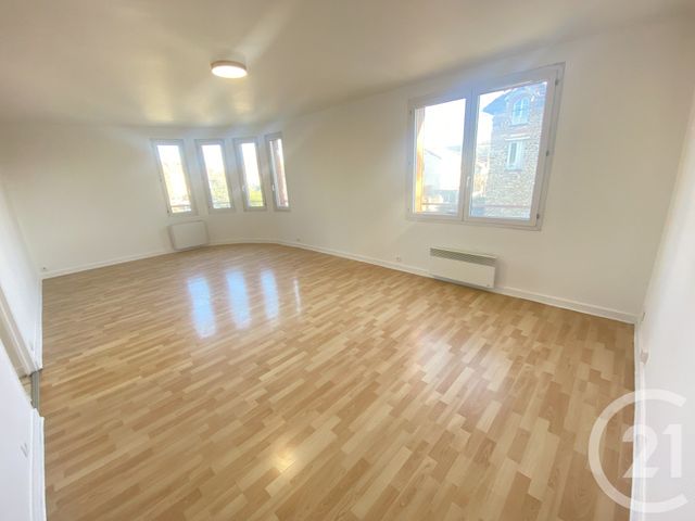 Appartement F3 &agrave; louer - 3 pi&egrave;ces - 66,24 m2 - Villeneuve Le Roi - 94 - ILE-DE-FRANCE