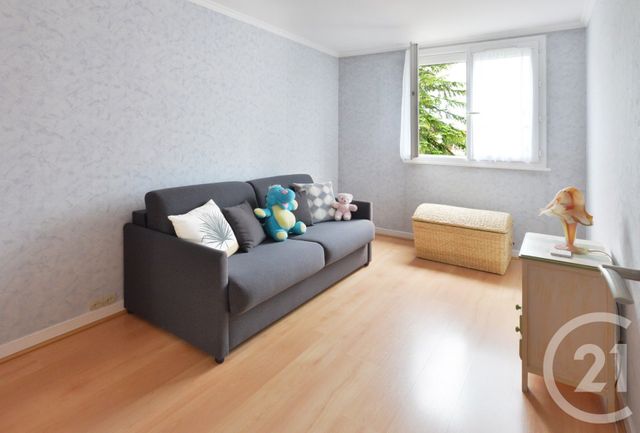 Appartement F4 &agrave; vendre - 4 pi&egrave;ces - 65,68 m2 - Crosne - 91 - ILE-DE-FRANCE