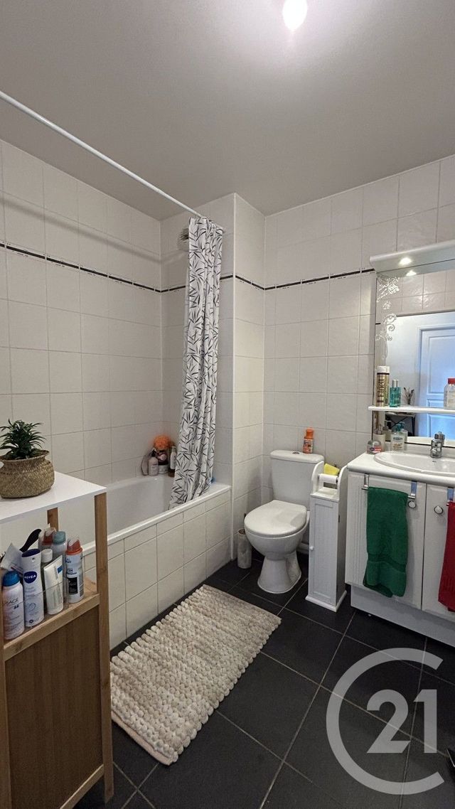 Appartement F2 &agrave; louer - 2 pi&egrave;ces - 33,67 m2 - Montgeron - 91 - ILE-DE-FRANCE