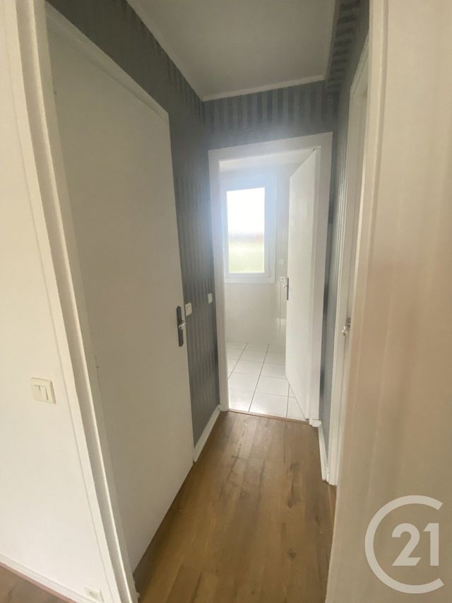 Appartement F3 &agrave; louer - 3 pi&egrave;ces - 55,05 m2 - Brunoy - 91 - ILE-DE-FRANCE