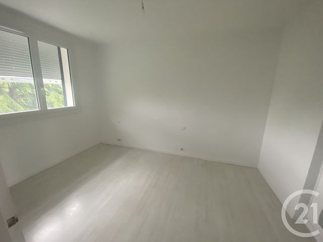 Appartement F3 &agrave; louer - 3 pi&egrave;ces - 55,05 m2 - Brunoy - 91 - ILE-DE-FRANCE