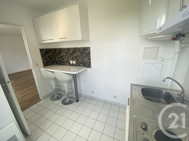 Appartement F1 &agrave; louer - 1 pi&egrave;ce - 30,84 m2 - Montgeron - 91 - ILE-DE-FRANCE
