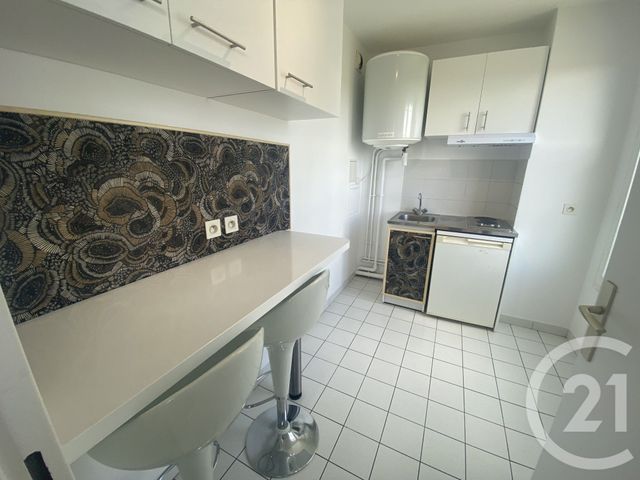 Appartement F1 &agrave; louer - 1 pi&egrave;ce - 30,84 m2 - Montgeron - 91 - ILE-DE-FRANCE