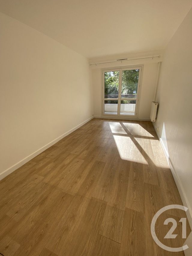 Appartement F2 &agrave; louer - 2 pi&egrave;ces - 53 m2 - Yerres - 91 - ILE-DE-FRANCE