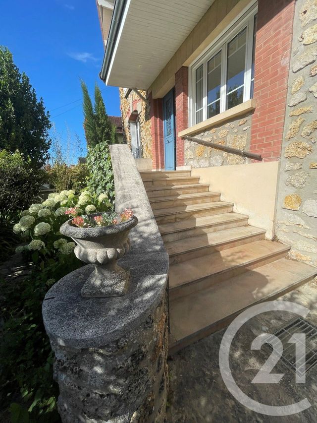 Maison &agrave; louer - 7 pi&egrave;ces - 170,42 m2 - Montgeron - 91 - ILE-DE-FRANCE