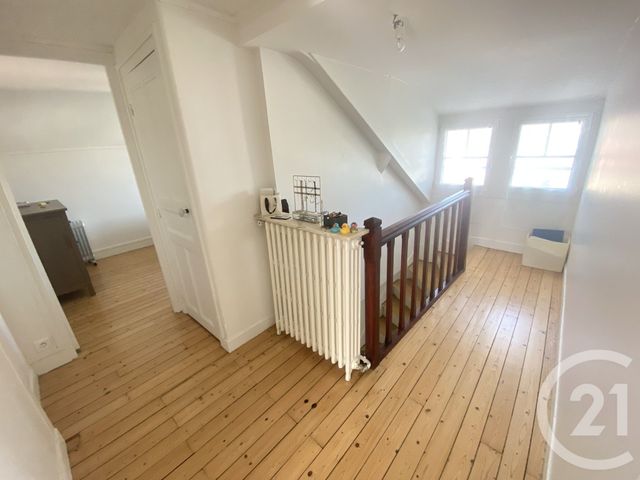 Maison &agrave; louer - 7 pi&egrave;ces - 170,42 m2 - Montgeron - 91 - ILE-DE-FRANCE