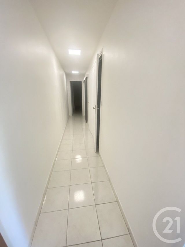 Appartement F4 &agrave; louer - 4 pi&egrave;ces - 68,23 m2 - Brunoy - 91 - ILE-DE-FRANCE