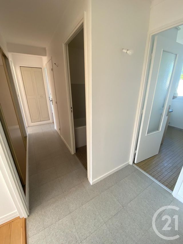 Appartement F4 &agrave; louer - 4 pi&egrave;ces - 65,84 m2 - Brunoy - 91 - ILE-DE-FRANCE