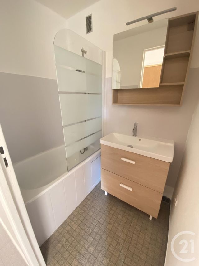 Appartement F4 &agrave; louer - 4 pi&egrave;ces - 65,84 m2 - Brunoy - 91 - ILE-DE-FRANCE