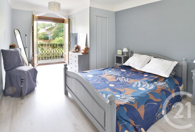 Maison &agrave; vendre - 8 pi&egrave;ces - 160 m2 - Crosne - 91 - ILE-DE-FRANCE