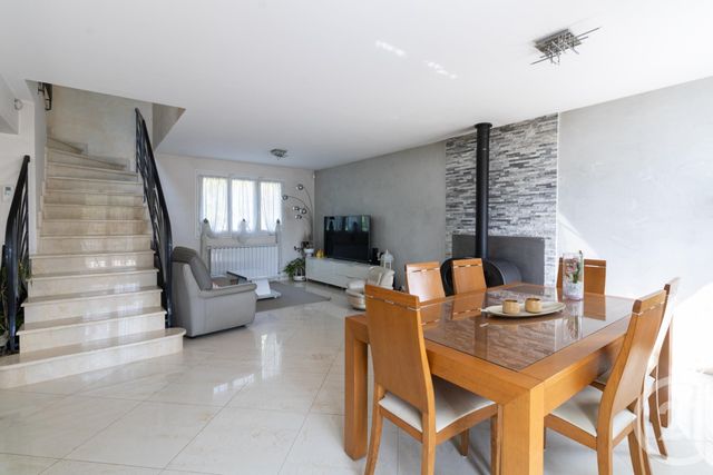 Maison &agrave; vendre - 5 pi&egrave;ces - 230 m2 - Yerres - 91 - ILE-DE-FRANCE