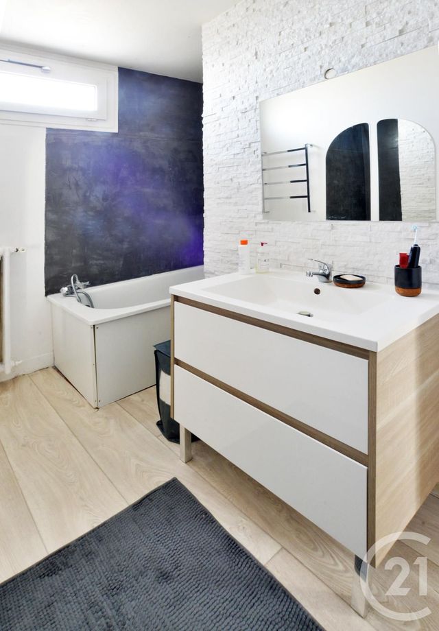 Appartement F3 &agrave; louer - 3 pi&egrave;ces - 59,23 m2 - Montgeron - 91 - ILE-DE-FRANCE