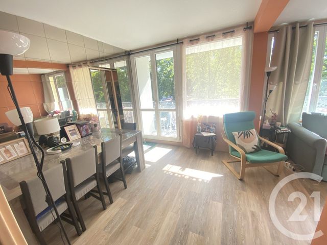 Appartement F3 &agrave; louer - 3 pi&egrave;ces - 63,45 m2 - Crosne - 91 - ILE-DE-FRANCE