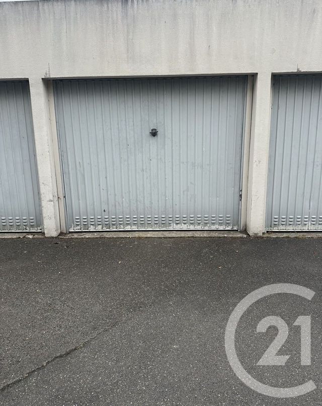 Parking &agrave; vendre - 13 m2 - Montgeron - 91 - ILE-DE-FRANCE