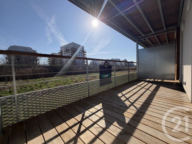 Maison &agrave; louer - 4 pi&egrave;ces - 80,01 m2 - Ostwald - 67 - ALSACE