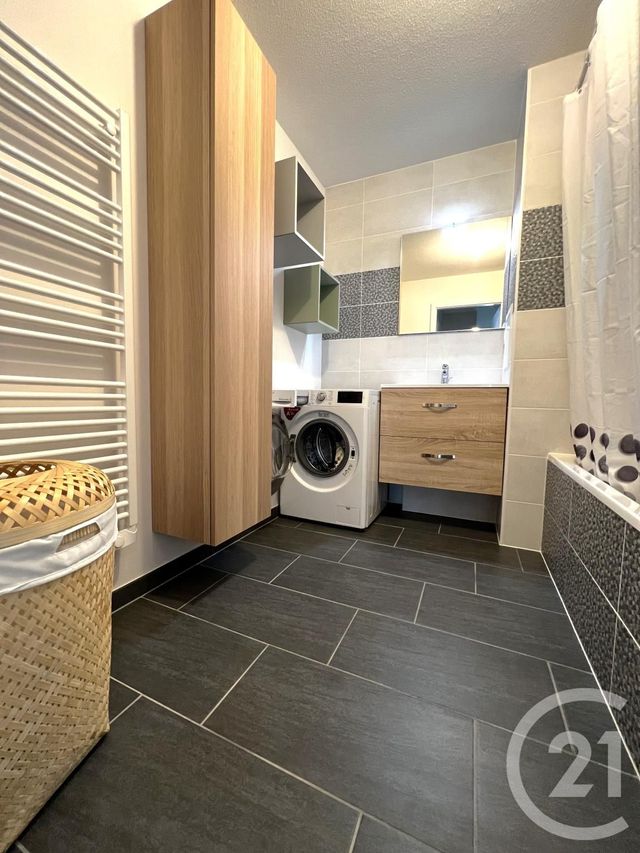 Appartement F3 &agrave; louer - 3 pi&egrave;ces - 65,60 m2 - Lingolsheim - 67 - ALSACE